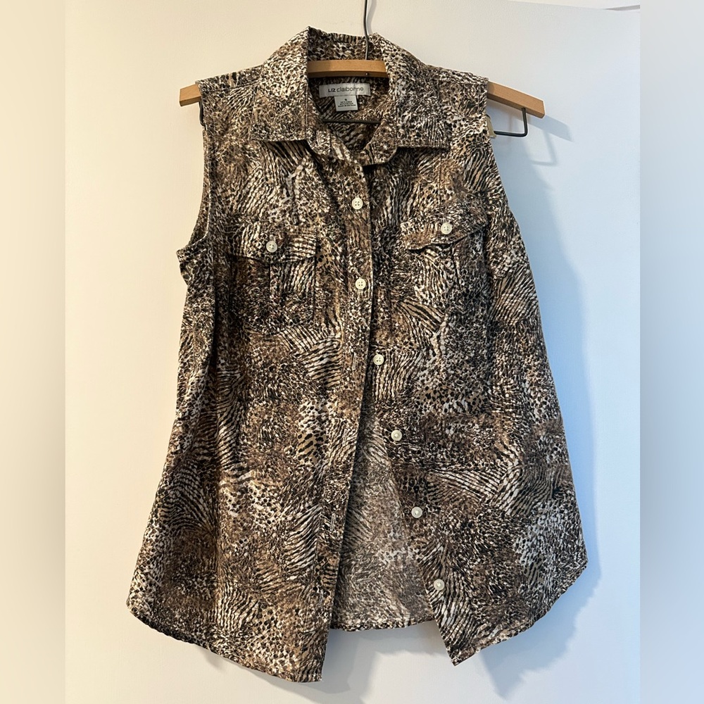 Liz Claiborne Small Button Down Sleeveless Blouse